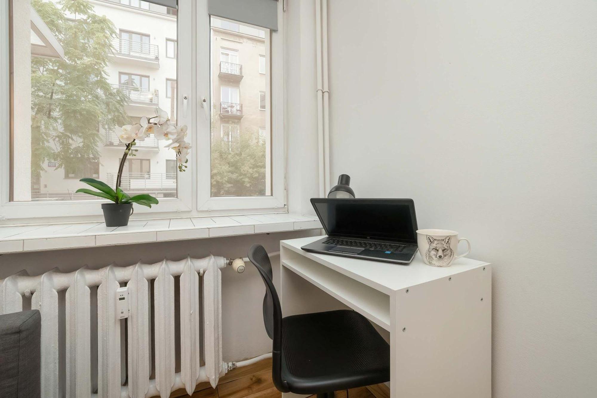 Lägenhet Merliniego Trendy With Desk By Renters Warszawa